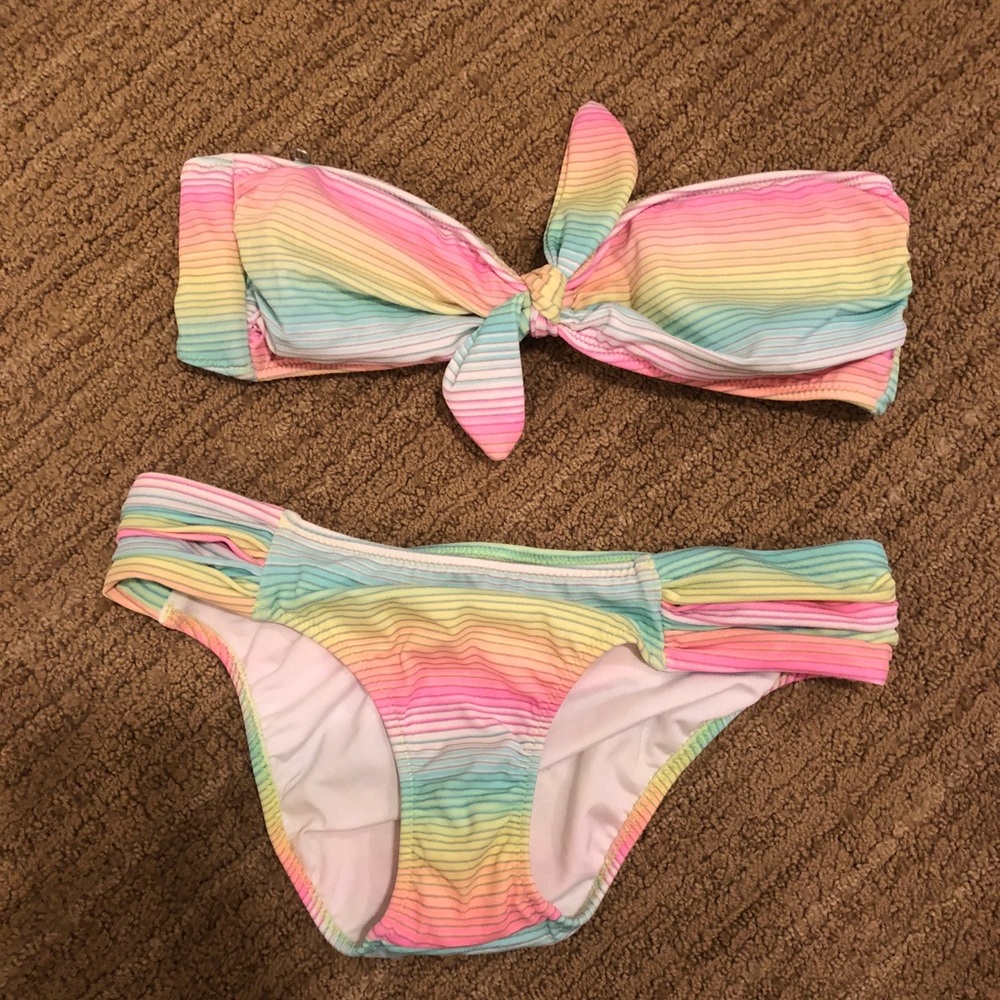 Vs multicolored bandeau SET